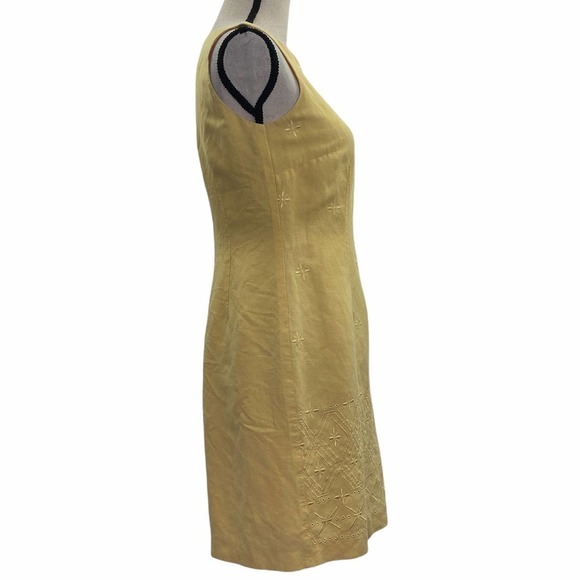 Agb Dress Petite Byer California Yellow Embroidered Sleeveless Sheath Mini Dress - Picture 4 of 13